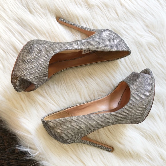 BADGLEY MISCHKA wedding formal peep toe heels - Picture 5 of 8